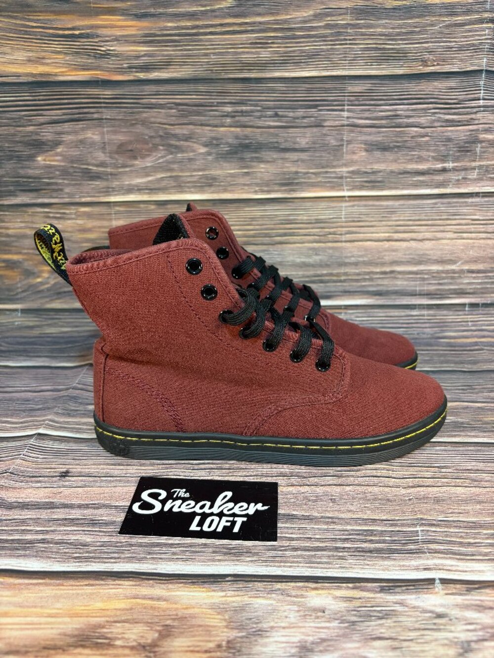 Dr. Martens Shoreditch Boots Maroon Canvas Women's Size 7